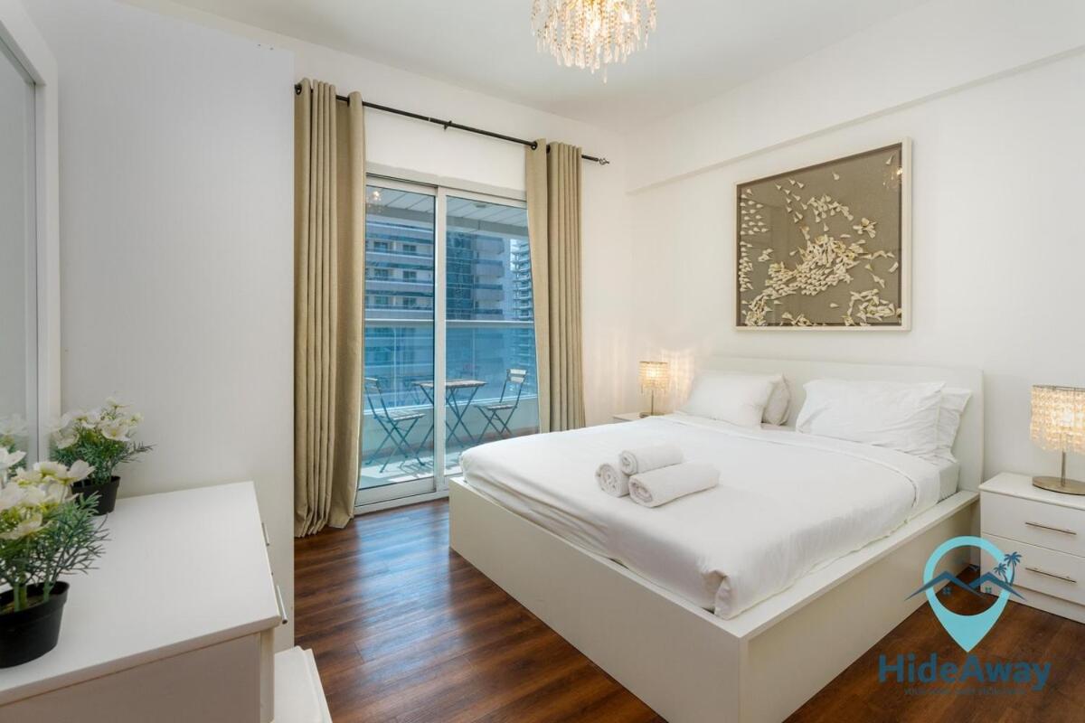 Lovely 1bed Heart Of Marina 1 Min To Metro Apartment Dubai