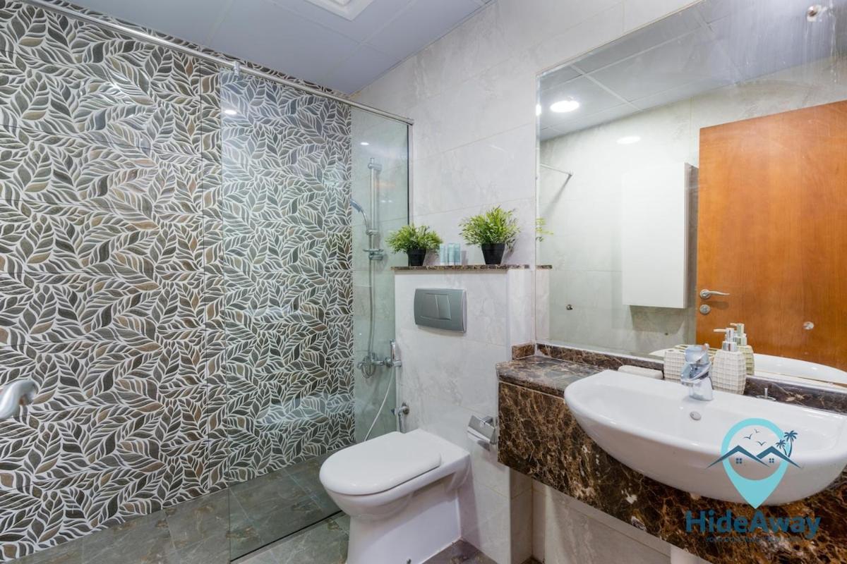 Apartment Lovely 1bed Heart Of Marina 1 Min To Metro Dubai