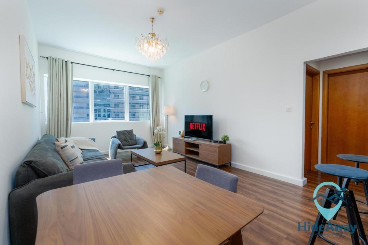 Lovely 1bed Heart Of Marina 1 Min To Metro * Dubai